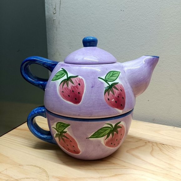 Strawberry Purple Teapot Set - Picture 1 of 7